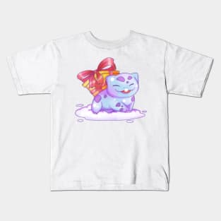 Bringing gifts Kids T-Shirt